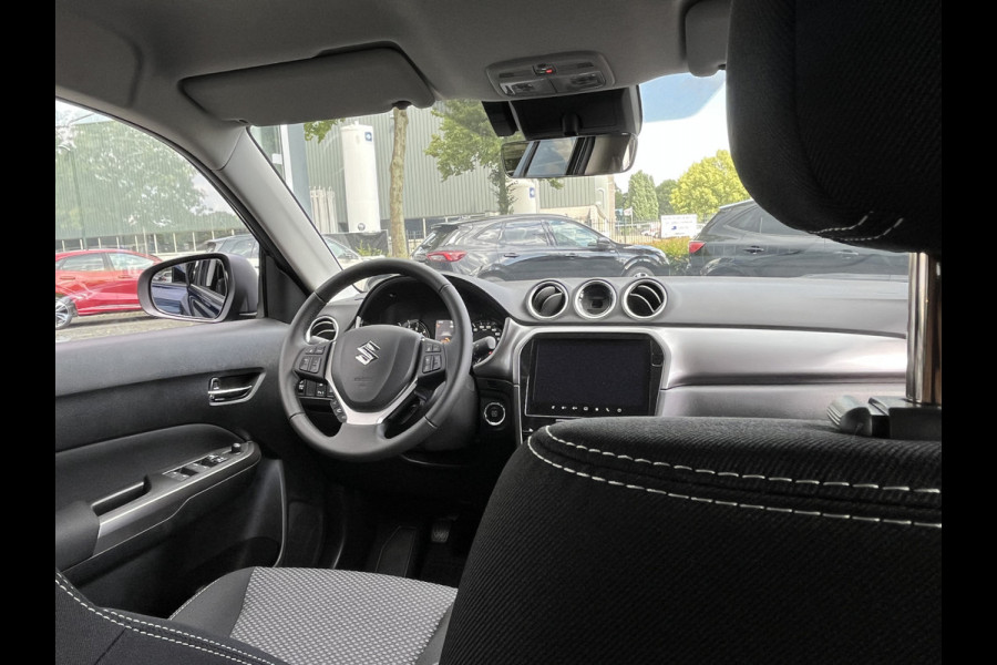 Suzuki Vitara 1.4 Boosterjet Smart Hybrid Select | €2.000,- + DEMO voordeel | Uit voorraad leverbaar | 3982 | Adapt. Cruise | Camera | Dodehoek | Rijstrook | Stoelverwarming | etc. etc.