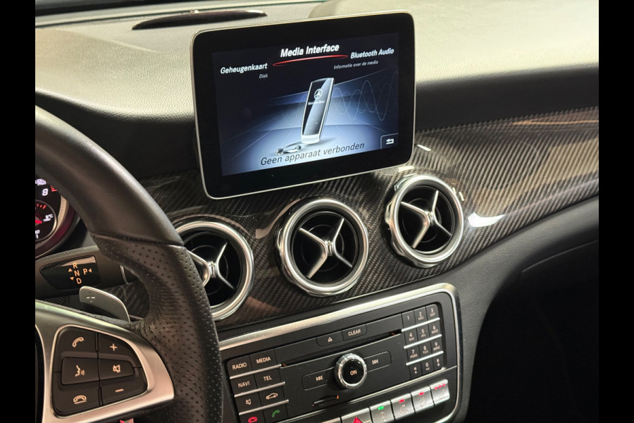Mercedes-Benz GLA 250 Premium Plus Amg | Pano |H&K| Sfeerverlichting | 360 Camera | Carplay | Stoelverwarming