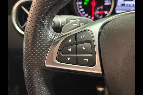Mercedes-Benz GLA 250 Premium Plus Amg | Pano |H&K| Sfeerverlichting | 360 Camera | Carplay | Stoelverwarming