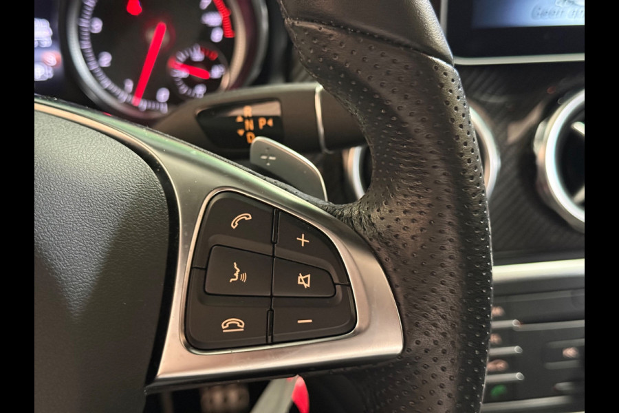 Mercedes-Benz GLA 250 Premium Plus Amg | Pano |H&K| Sfeerverlichting | 360 Camera | Carplay | Stoelverwarming