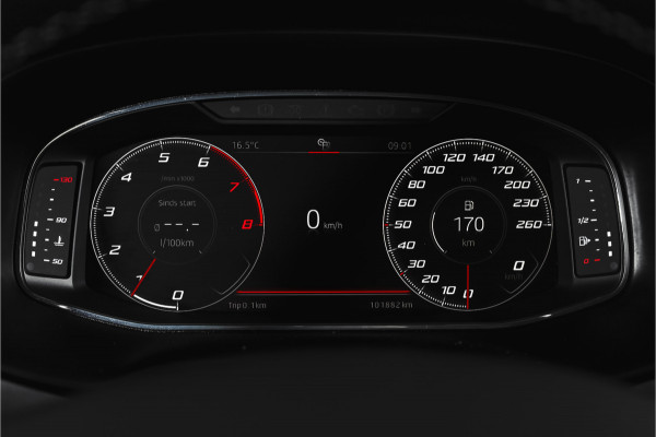 Seat Ateca 1.0 EcoTSI 115 PK Style Business Intense | Elek. Trekhaak | Dig. Cockpit | Adapt. Cruise | PDC | Camera | NAV + App. Connect | ECC | Elek. Klep | LM 17" |
