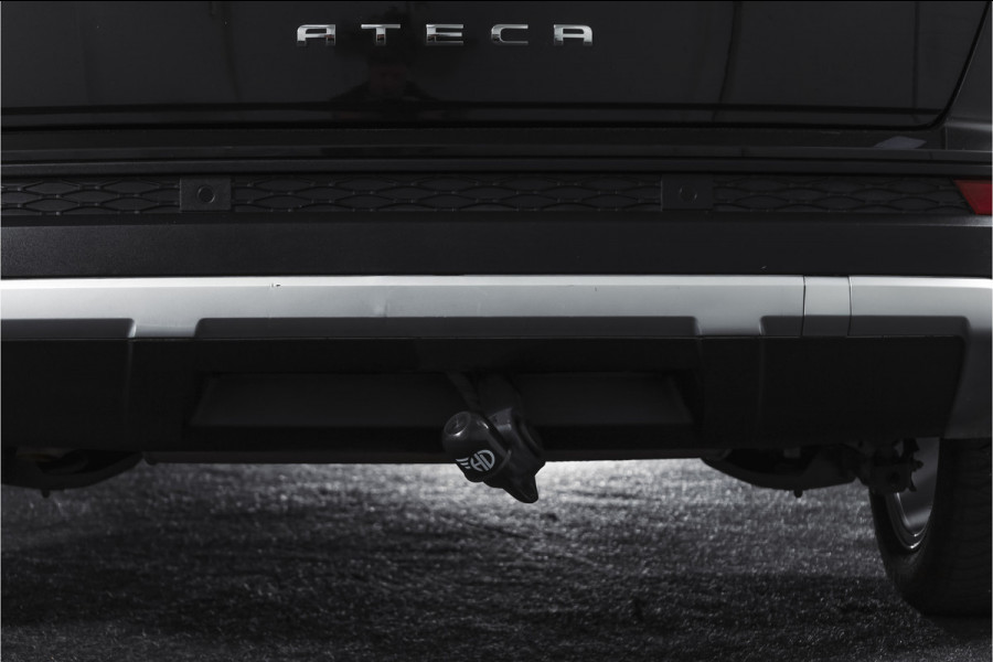 Seat Ateca 1.0 EcoTSI 115 PK Style Business Intense | Elek. Trekhaak | Dig. Cockpit | Adapt. Cruise | PDC | Camera | NAV + App. Connect | ECC | Elek. Klep | LM 17" |
