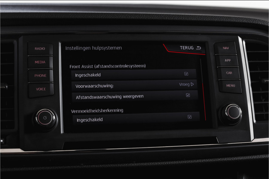 Seat Ateca 1.0 EcoTSI 115 PK Style Business Intense | Elek. Trekhaak | Dig. Cockpit | Adapt. Cruise | PDC | Camera | NAV + App. Connect | ECC | Elek. Klep | LM 17" |