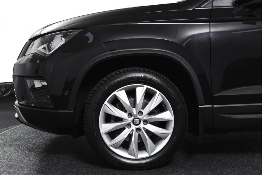 Seat Ateca 1.0 EcoTSI 115 PK Style Business Intense | Elek. Trekhaak | Dig. Cockpit | Adapt. Cruise | PDC | Camera | NAV + App. Connect | ECC | Elek. Klep | LM 17" |