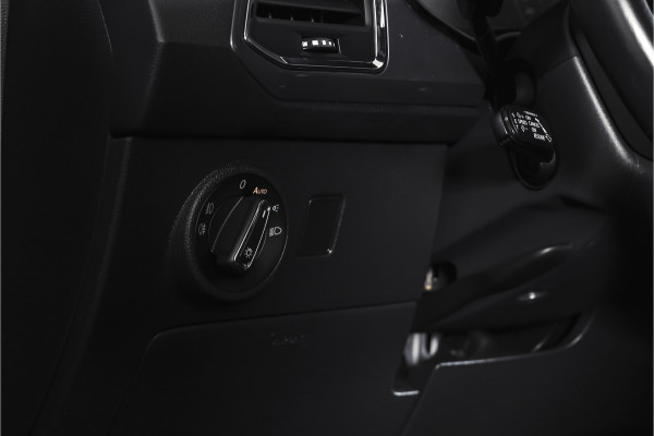 Seat Ateca 1.0 EcoTSI 115 PK Style Business Intense | Elek. Trekhaak | Dig. Cockpit | Adapt. Cruise | PDC | Camera | NAV + App. Connect | ECC | Elek. Klep | LM 17" |