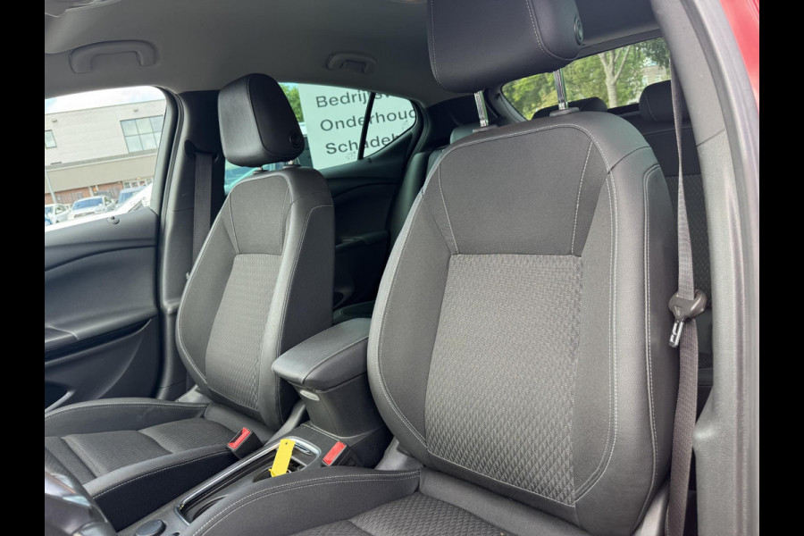Opel Astra 1.4 Turbo Innovation 150pk Automaat | Adaptieve Cruise | Stoelverwarming | Carplay, Android Auto | Navigatie | Cruise control