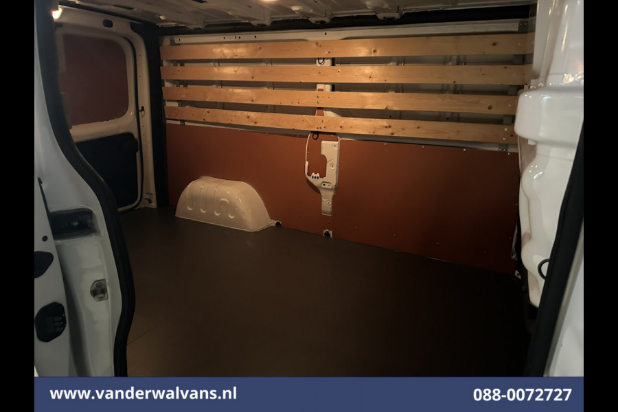 Renault Trafic 2.0 dCi 131pk L2H1 Euro6 Airco | LED | Cruisecontrol | 2500kg Trekhaak | Parkeersensoren Bijrijdersbank