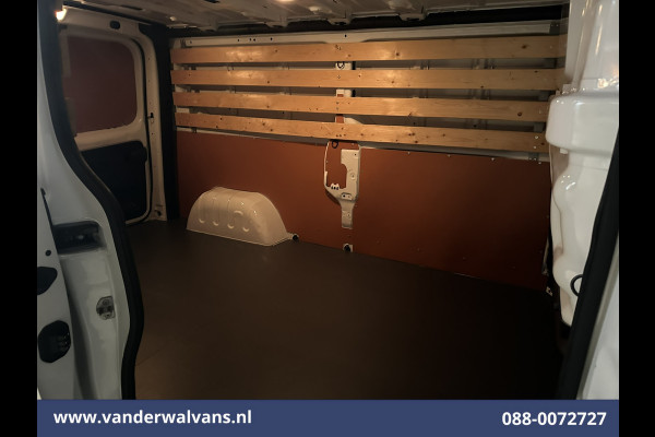 Renault Trafic 2.0 dCi 131pk L2H1 Euro6 Airco | LED | Cruisecontrol | 2500kg Trekhaak | Parkeersensoren Bijrijdersbank