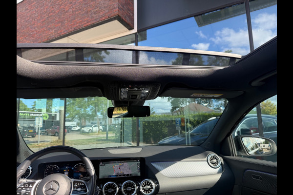 Mercedes-Benz EQA 250 Business Solution Luxury 67 kWh - Automaat - Pano/Schuifdak - Navi - Org.NL