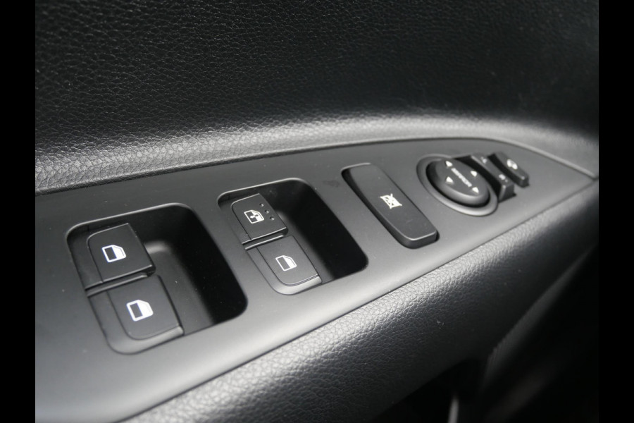 Kia Stonic 1.0 T-GDi MHEV DynamicPlusLine | Cruise | Keyless | Navi | Camera | Clima |