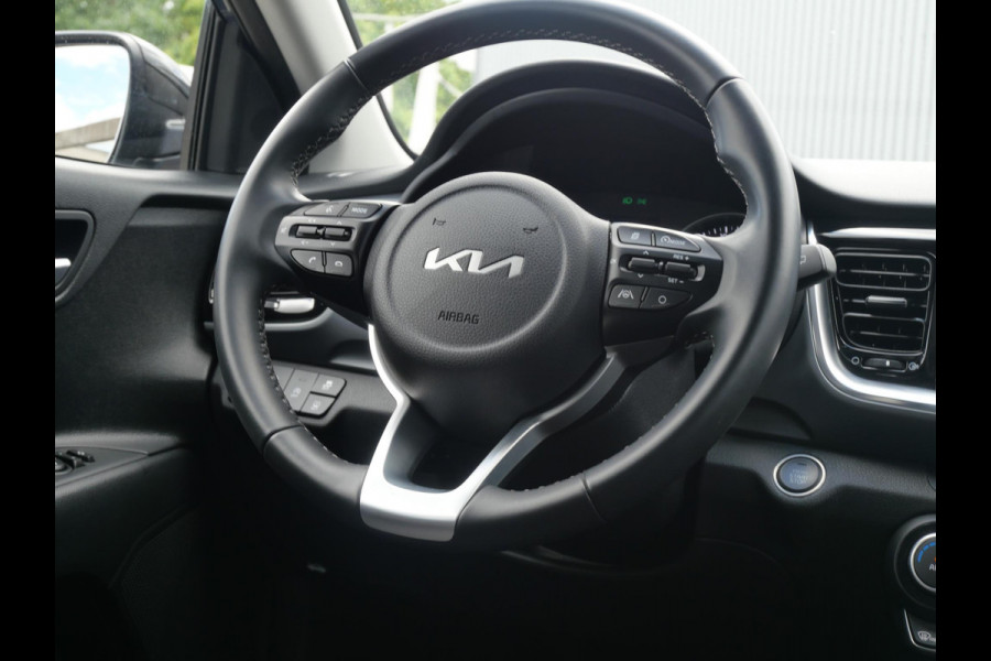 Kia Stonic 1.0 T-GDi MHEV DynamicPlusLine | Cruise | Keyless | Navi | Camera | Clima |