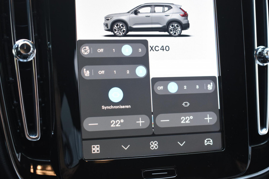 Volvo XC40 B3 177PK Automaat Plus Black Edition / Adaptive Cruise control / 360 Camera / Extra getint glas / 20'' velgen / Harman Kardon / Elektrisch verstelbare stoelen met geheugen / Stoel- en stuurverwarming