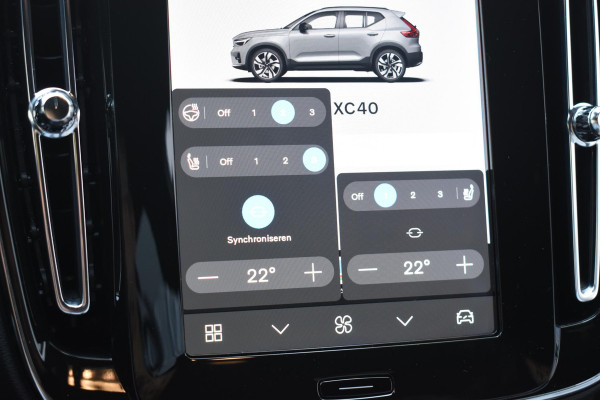 Volvo XC40 B3 177PK Automaat Plus Black Edition / Adaptive Cruise control / 360 Camera / Extra getint glas / 20'' velgen / Harman Kardon / Elektrisch verstelbare stoelen met geheugen / Stoel- en stuurverwarming