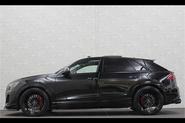 Audi Q8 60e 490pk #RS-Stoelen | 4WS | OLED | Laser-LED | Carbon | Massage | Ventilatie | Valcona Leder+ Pakket | B&O Sound | 23'' | Alcantara hemel | Head-Up | Soft-Close | Panodak | 2x Memory | Trekhaak | Keyless-Entry | Luchtvering | Achterasbesturing | Nw.Pr. 160.000,= | Fabrieksgarantie | Direct rijden.