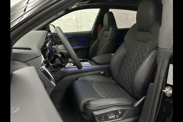 Audi Q8 60e 490pk #RS-Stoelen | 4WS | OLED | Laser-LED | Carbon | Massage | Ventilatie | Valcona Leder+ Pakket | B&O Sound | 23'' | Alcantara hemel | Head-Up | Soft-Close | Panodak | 2x Memory | Trekhaak | Keyless-Entry | Luchtvering | Achterasbesturing | Nw.Pr. 160.000,= | Fabrieksgarantie | Direct rijden.