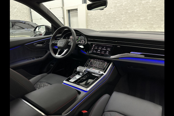 Audi Q8 60e 490pk #RS-Stoelen | 4WS | OLED | Laser-LED | Carbon | Massage | Ventilatie | Valcona Leder+ Pakket | B&O Sound | 23'' | Alcantara hemel | Head-Up | Soft-Close | Panodak | 2x Memory | Trekhaak | Keyless-Entry | Luchtvering | Achterasbesturing | Nw.Pr. 160.000,= | Fabrieksgarantie | Direct rijden.