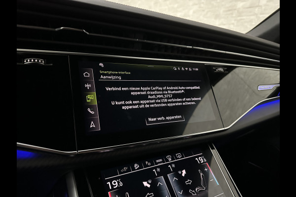 Audi Q8 60e 490pk #RS-Stoelen | 4WS | OLED | Laser-LED | Carbon | Massage | Ventilatie | Valcona Leder+ Pakket | B&O Sound | 23'' | Alcantara hemel | Head-Up | Soft-Close | Panodak | 2x Memory | Trekhaak | Keyless-Entry | Luchtvering | Achterasbesturing | Nw.Pr. 160.000,= | Fabrieksgarantie | Direct rijden.