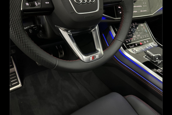 Audi Q8 60e 490pk #RS-Stoelen | 4WS | OLED | Laser-LED | Carbon | Massage | Ventilatie | Valcona Leder+ Pakket | B&O Sound | 23'' | Alcantara hemel | Head-Up | Soft-Close | Panodak | 2x Memory | Trekhaak | Keyless-Entry | Luchtvering | Achterasbesturing | Nw.Pr. 160.000,= | Fabrieksgarantie | Direct rijden.