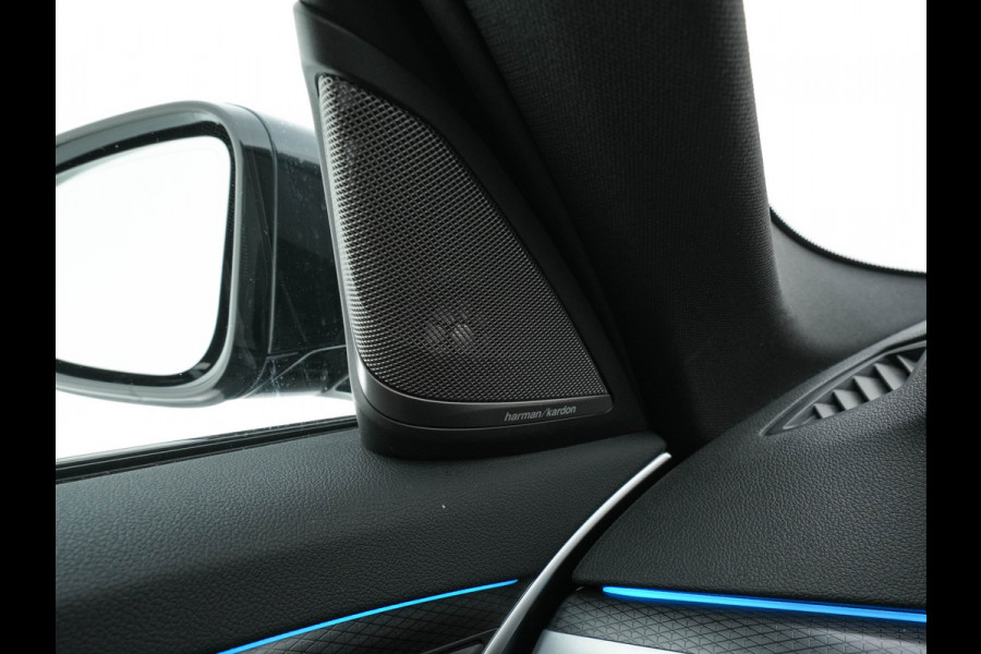 BMW 5 Serie 530e Business Edition Plus (Plug-in) (INCL.BTW) *PANO | HEAD-UP | LEATHER | FULL-LED | MEMORY-PACK | HARMAN/KARDON | BLIND-SPOT | DIGI-COCKPIT | CAMERA | NAVI-FULLMAP | PRIVACY-GLASS | SHIFT-PADDLES | ECC | PDC | 19''ALU*