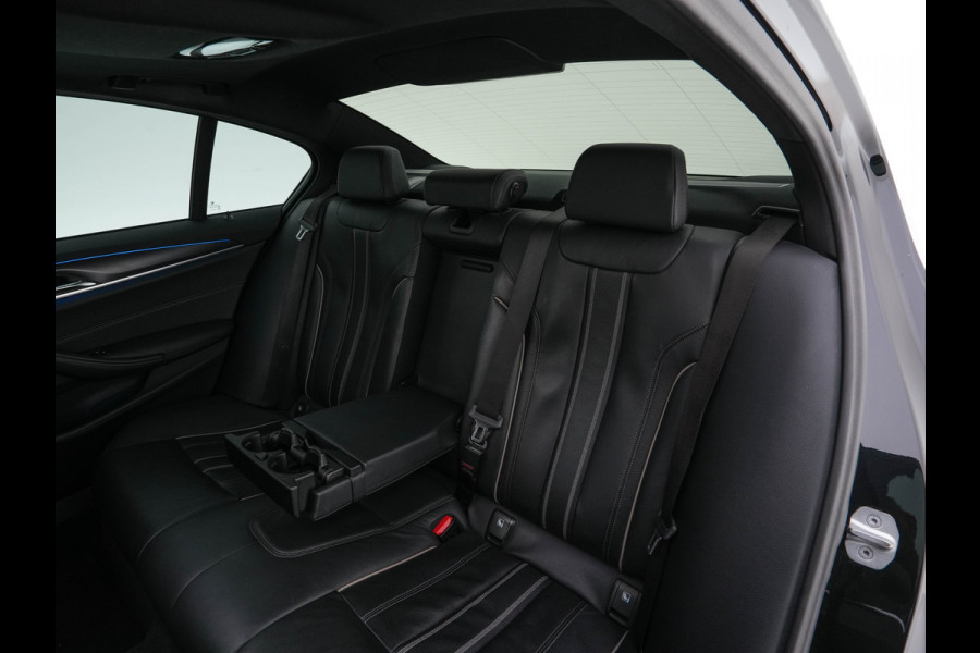 BMW 5 Serie 530e Business Edition Plus (Plug-in) (INCL.BTW) *PANO | HEAD-UP | LEATHER | FULL-LED | MEMORY-PACK | HARMAN/KARDON | BLIND-SPOT | DIGI-COCKPIT | CAMERA | NAVI-FULLMAP | PRIVACY-GLASS | SHIFT-PADDLES | ECC | PDC | 19''ALU*