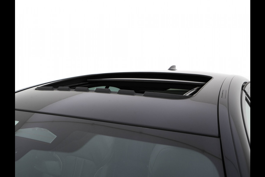 BMW 5 Serie 530e Business Edition Plus (Plug-in) (INCL.BTW) *PANO | HEAD-UP | LEATHER | FULL-LED | MEMORY-PACK | HARMAN/KARDON | BLIND-SPOT | DIGI-COCKPIT | CAMERA | NAVI-FULLMAP | PRIVACY-GLASS | SHIFT-PADDLES | ECC | PDC | 19''ALU*