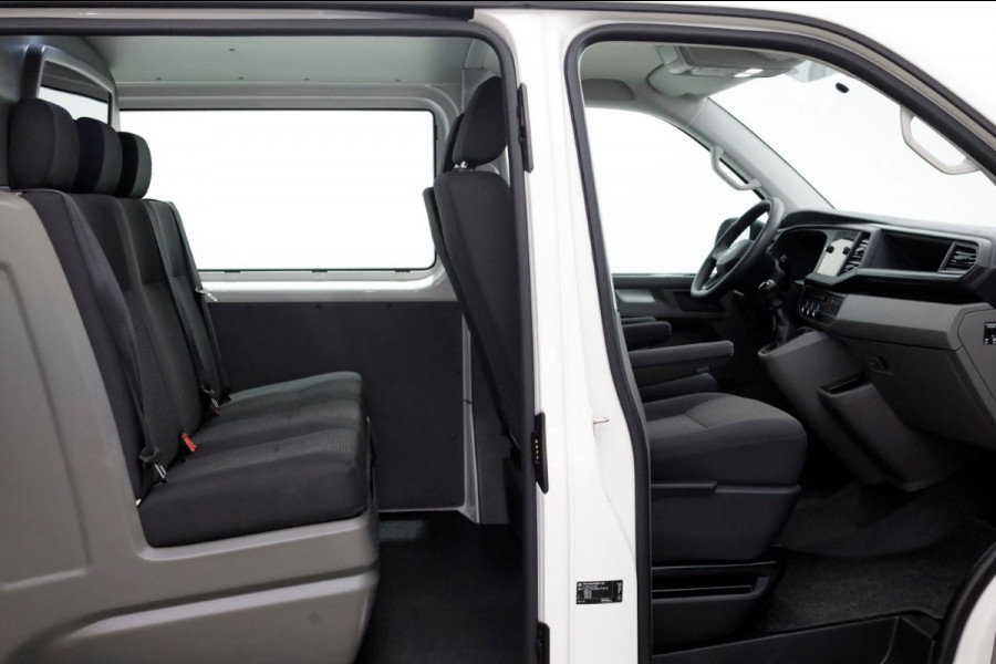 Volkswagen Transporter T6.1 2.0 TDI Lang D.C. Airco/Navi/Stoelverwarming 06-2022