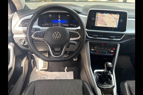 Volkswagen T-Roc TSI 115PK LIFE GOAL NAVI/CARPLAY/STOELVERW.