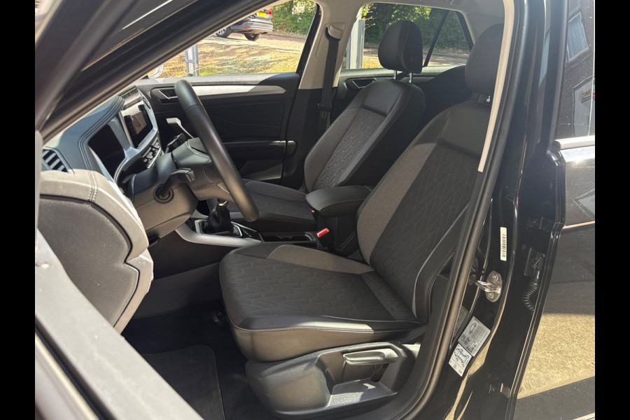 Volkswagen T-Roc TSI 115PK LIFE GOAL NAVI/CARPLAY/STOELVERW.
