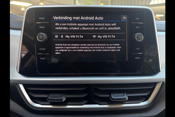 Volkswagen T-Roc TSI 115PK LIFE GOAL NAVI/CARPLAY/STOELVERW.