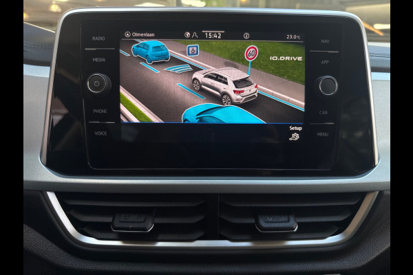 Volkswagen T-Roc TSI 115PK LIFE GOAL NAVI/CARPLAY/STOELVERW.