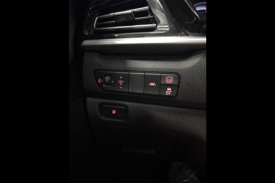 Kia Niro 1.6 GDi Hybrid DynamicLine Carplay