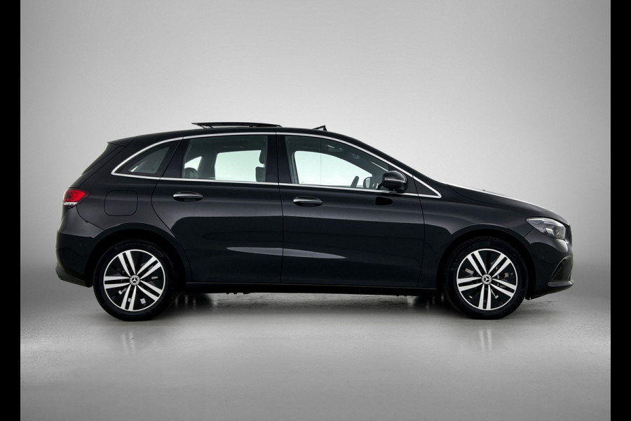 Mercedes-Benz B-Klasse 250 e Business Solution Luxury Limited | achteruitrijcamera | Memory pakket | Panoramadak | Navigatie Inclusief 24 maanden MB Certified garantie voor Europa.