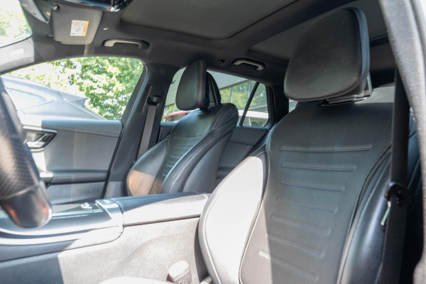 Mercedes-Benz C-Klasse Estate 200 d AMG Line | Panorama | Trekhaak | Carplay | Dodehoek | Camera