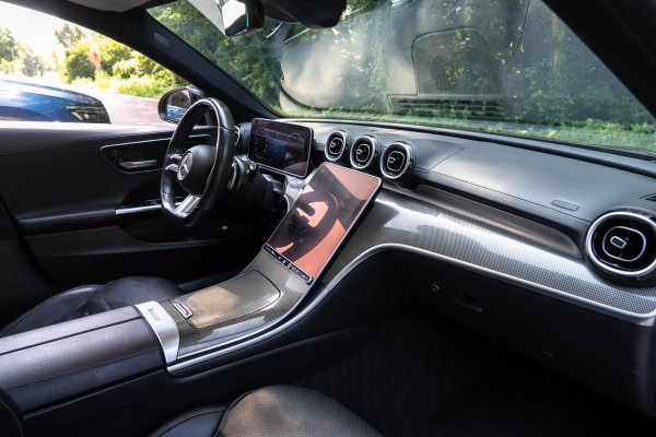 Mercedes-Benz C-Klasse Estate 200 d AMG Line | Panorama | Trekhaak | Carplay | Dodehoek | Camera