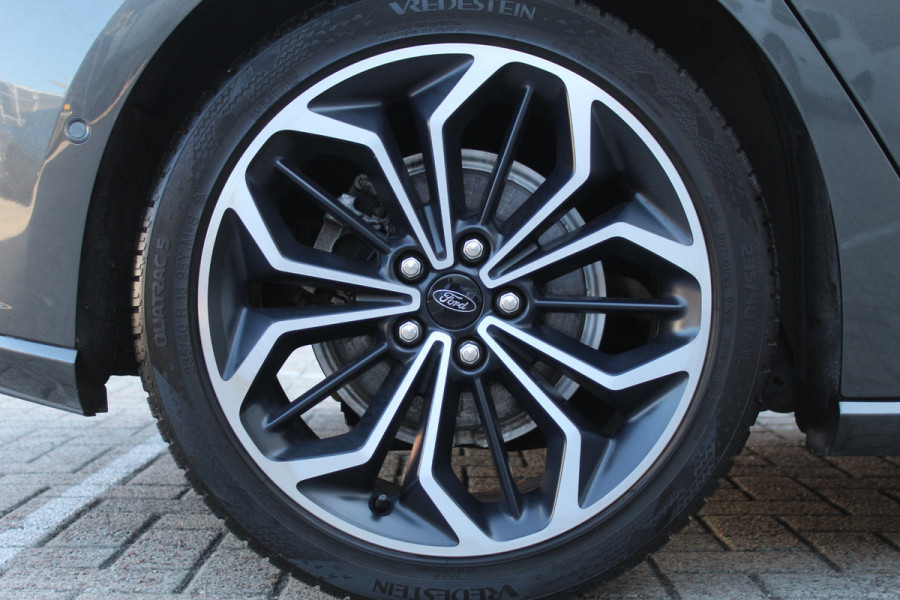 Ford Focus 1.5 EcoBoost ST Line Business Nette staat! | 18" | Camera | Afn. Trekhaak