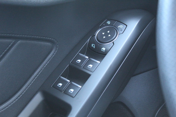 Ford Focus 1.5 EcoBoost ST Line Business Nette staat! | 18" | Camera | Afn. Trekhaak