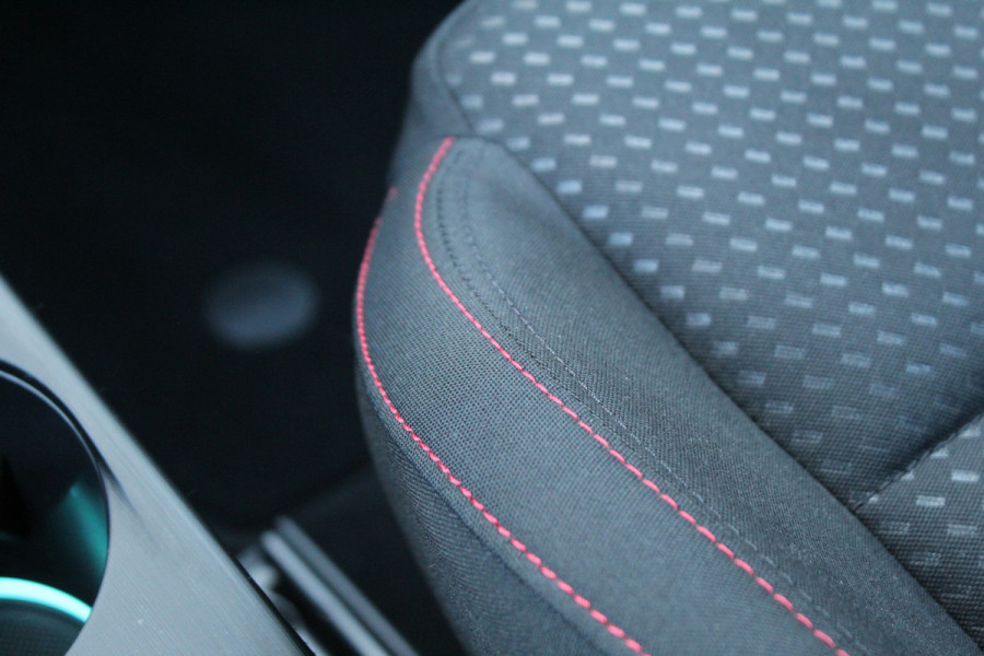 Ford Focus 1.5 EcoBoost ST Line Business Nette staat! | 18" | Camera | Afn. Trekhaak