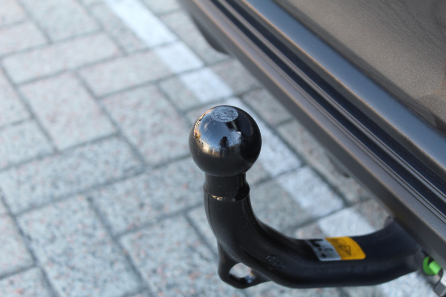 Ford Focus 1.5 EcoBoost ST Line Business Nette staat! | 18" | Camera | Afn. Trekhaak