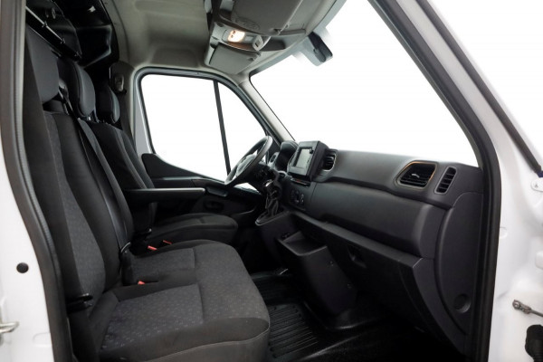 Opel Movano 2.3 Turbo 150pk L2H2 Airco/Navi/Camera 11-2020