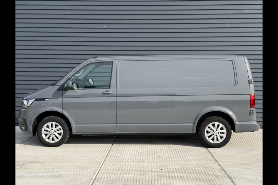 Volkswagen Transporter 2.0 TDI L2H1 150 PK | Automaat DSG | Nav | Apple carplay & Android Auto | Sensoren voor & achter!