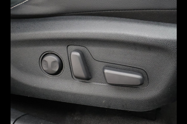 Kia e-Niro EXECUTIVELINE 64 kWh 98% SOH! + STOELVENTILATIE | JBL | APPLE CARPLAY | LEDER | STUURVERWARMING
