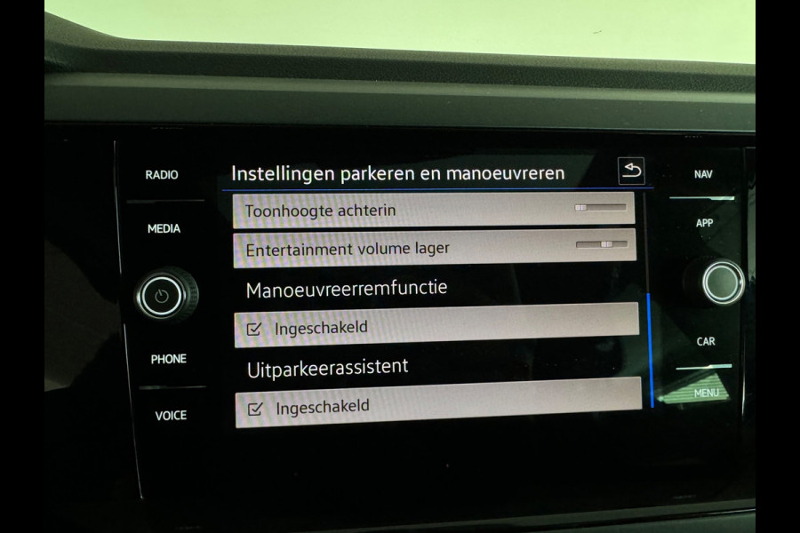 Volkswagen Taigo 1.5 TSI R-Line Pano|ACC|Lane Assist|Stoelverwarming|Camera|Dodehoek|Keyless
