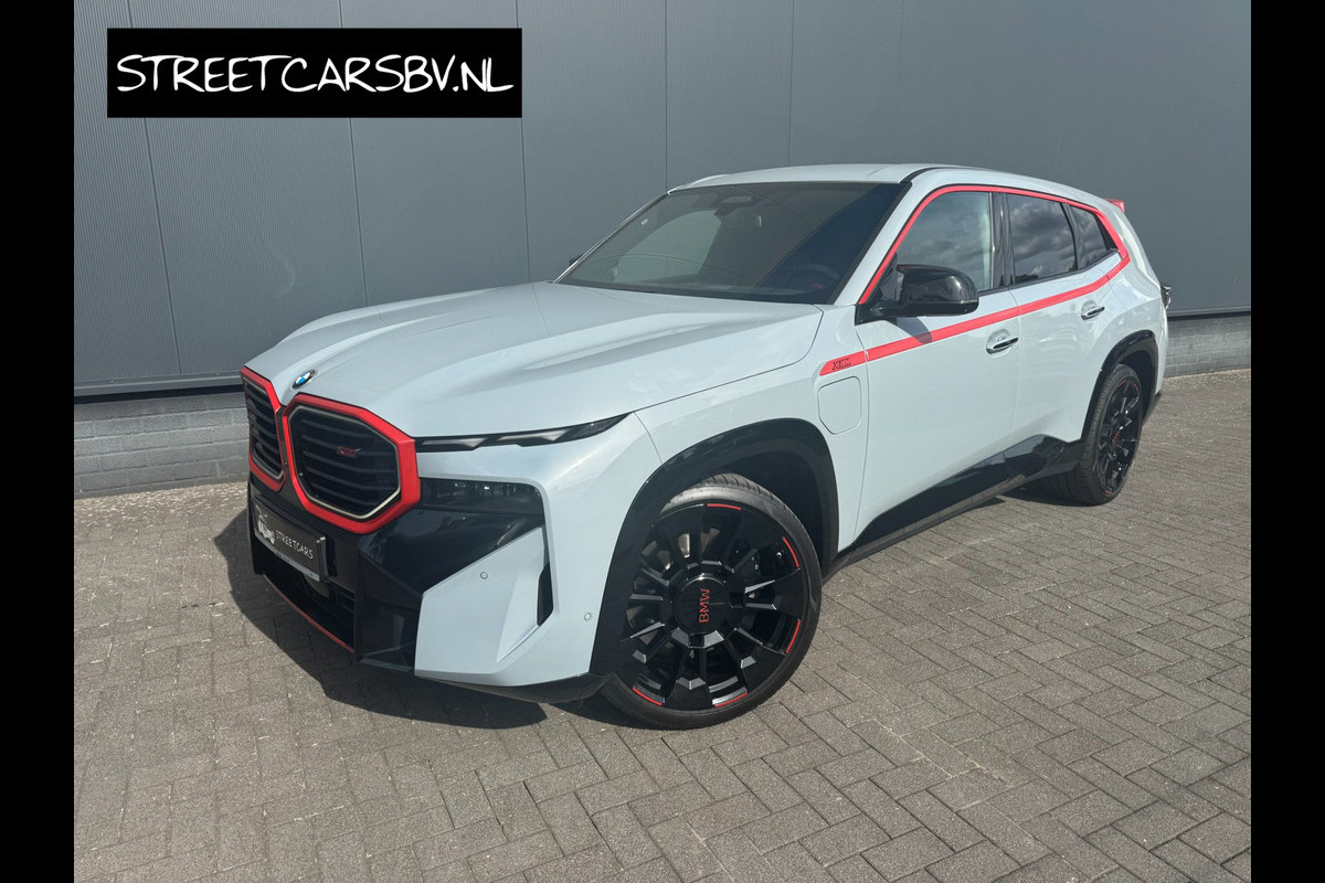 BMW XM PHEV Label Red 30 kWh 748pk