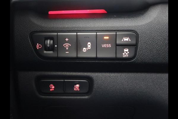 Kia e-Niro EXECUTIVELINE 64 kWh 98% SOH! + STOELVENTILATIE | JBL | APPLE CARPLAY | LEDER | STUURVERWARMING
