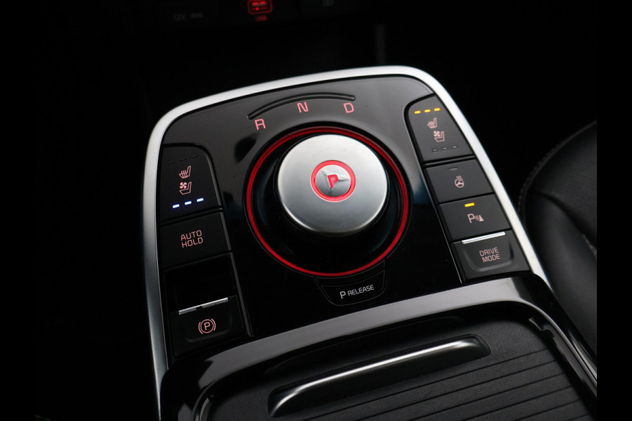Kia e-Niro EXECUTIVELINE 64 kWh 98% SOH! + STOELVENTILATIE | JBL | APPLE CARPLAY | LEDER | STUURVERWARMING