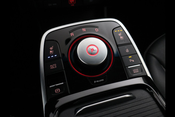 Kia e-Niro EXECUTIVELINE 64 kWh 98% SOH! + STOELVENTILATIE | JBL | APPLE CARPLAY | LEDER | STUURVERWARMING