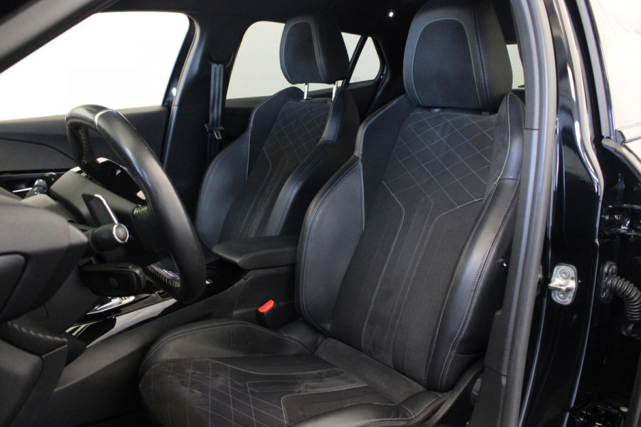 Peugeot 2008 1.2 PureTech GT Pack |Stoelverw.|Camera|