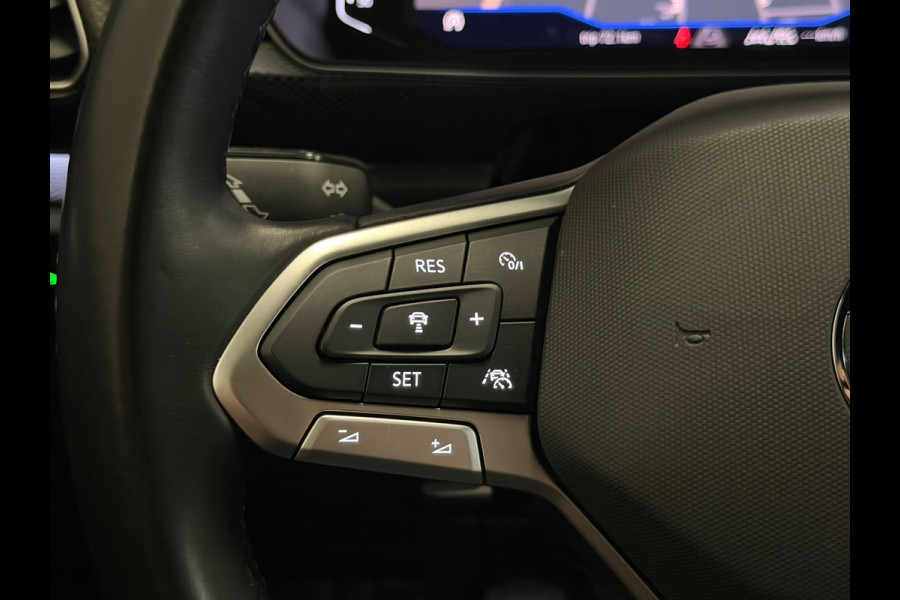Volkswagen T-Cross 1.0 TSI R-Line|Navi|Camera|CarPlay|Pdc