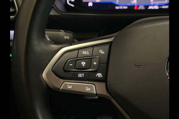 Volkswagen T-Cross 1.0 TSI R-Line|Navi|Camera|CarPlay|Pdc