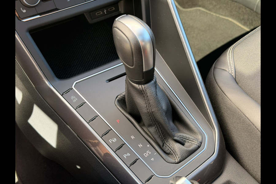 Volkswagen Polo 1.0 TSI Highline DSG BTW Pano 17' R-Line Virtual Camera CarPlay Navi LED ACC